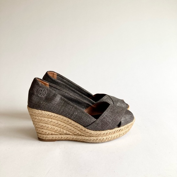 Tory Burch Grey Silver Fabric Espadrille Heeled Wedges size 8 - Picture 3 of 14